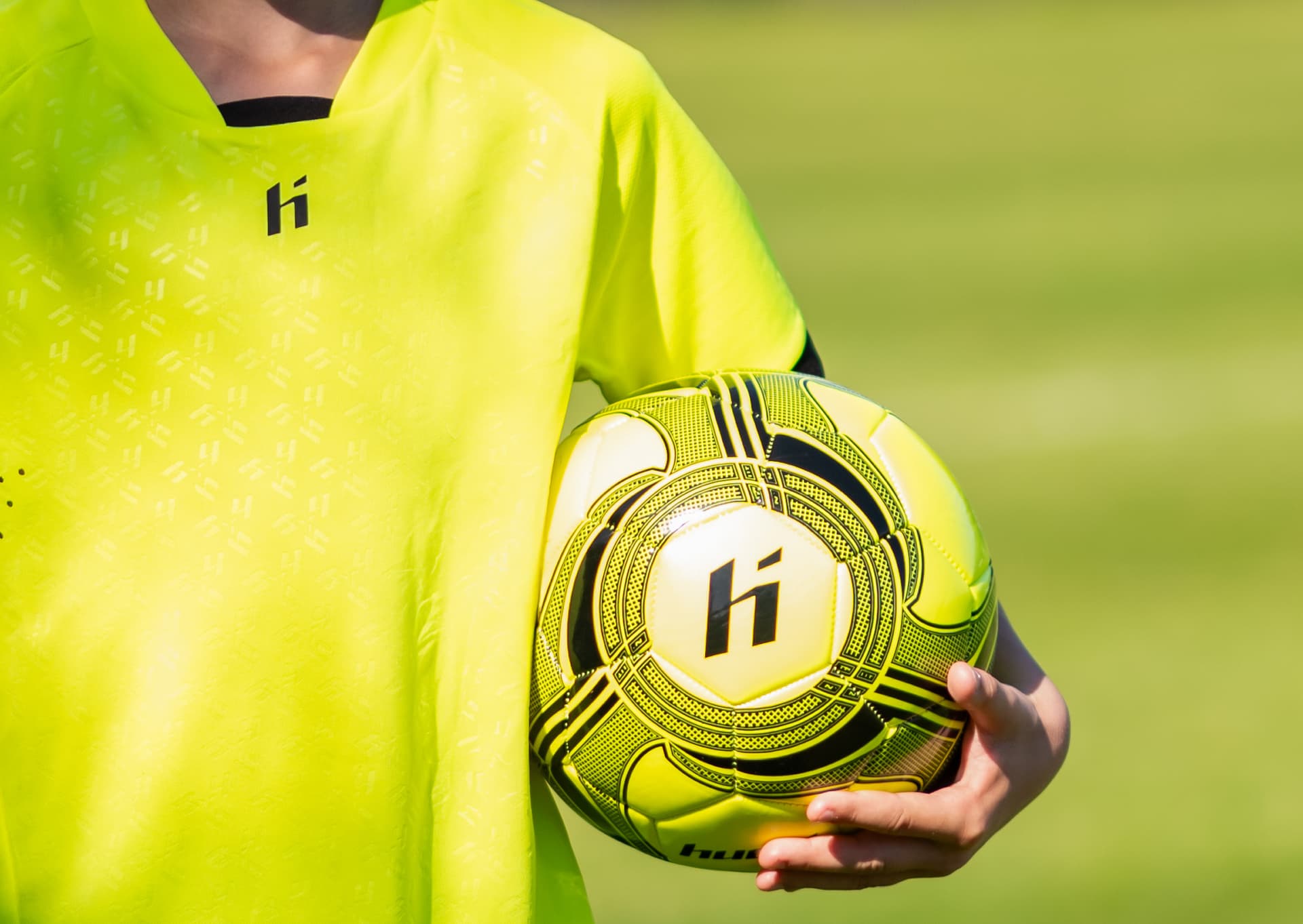 Piłka do gry w różne sporty, rozmiar standardowy 5