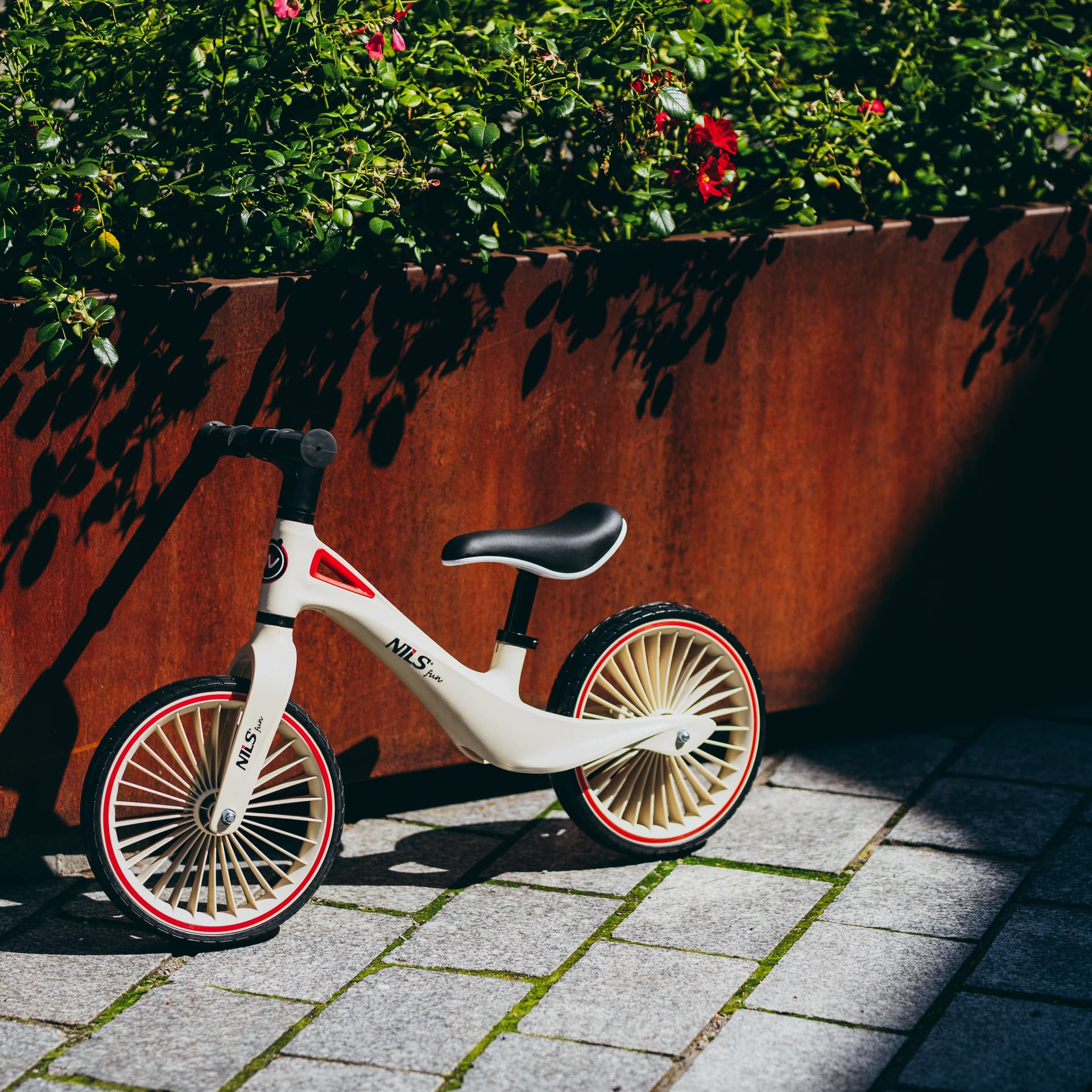 Rowerek biegowy Nils Fun RB138, koła 12 cali 3