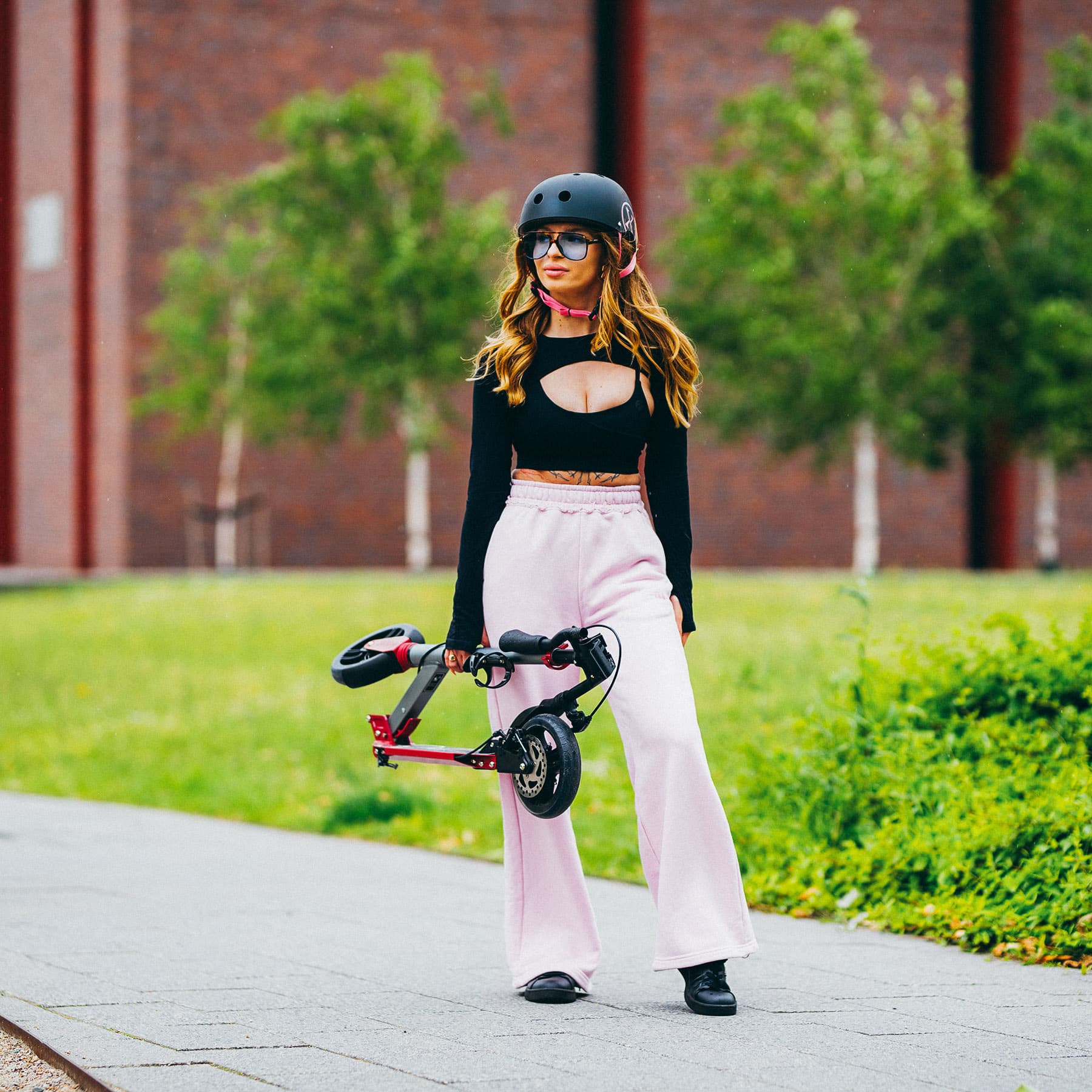 Hulajnoga LED HM122T z hamulcem tarczowym Nils Extreme różowa 7