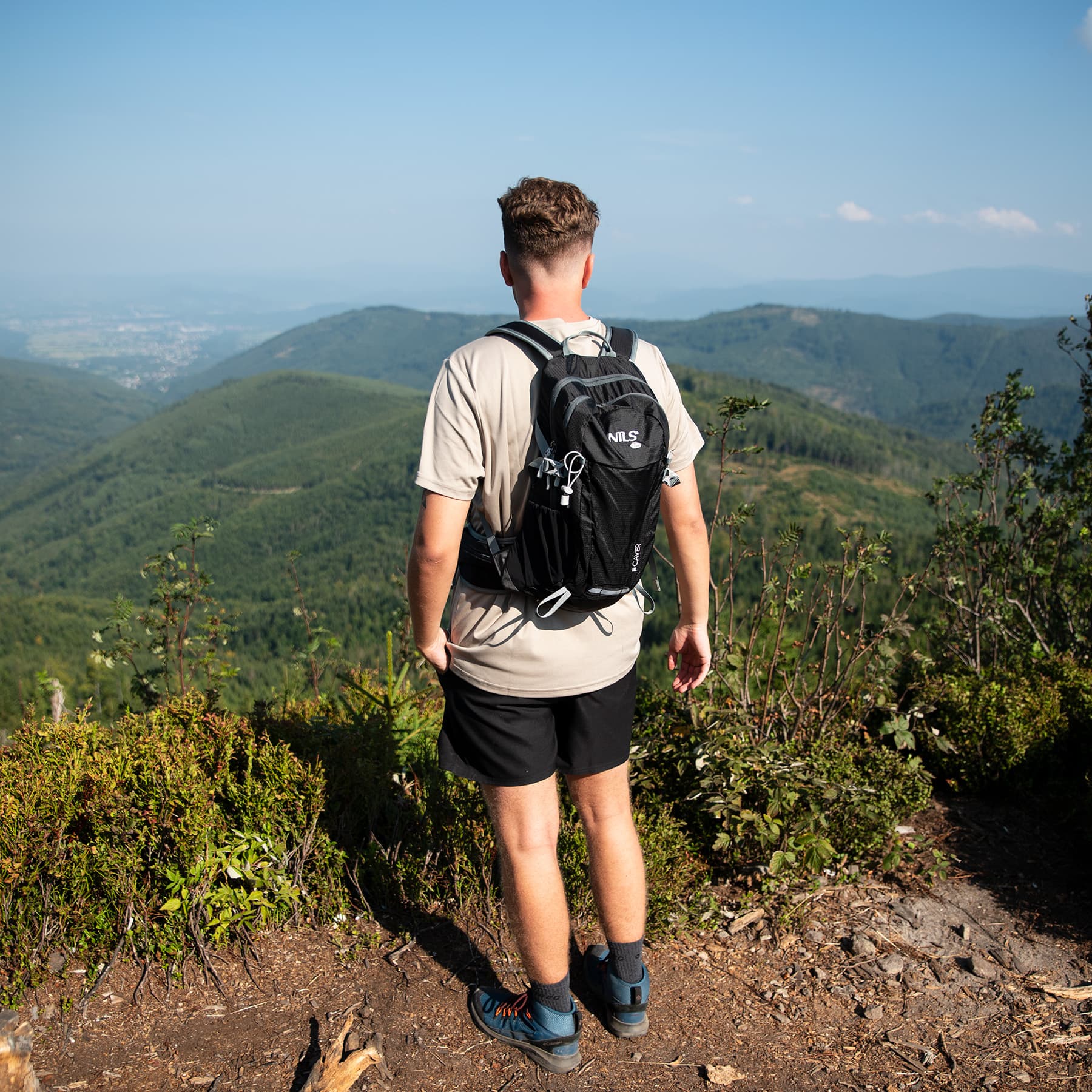 Plecak turystyczny Nils Camp Caver 18L czarny 4