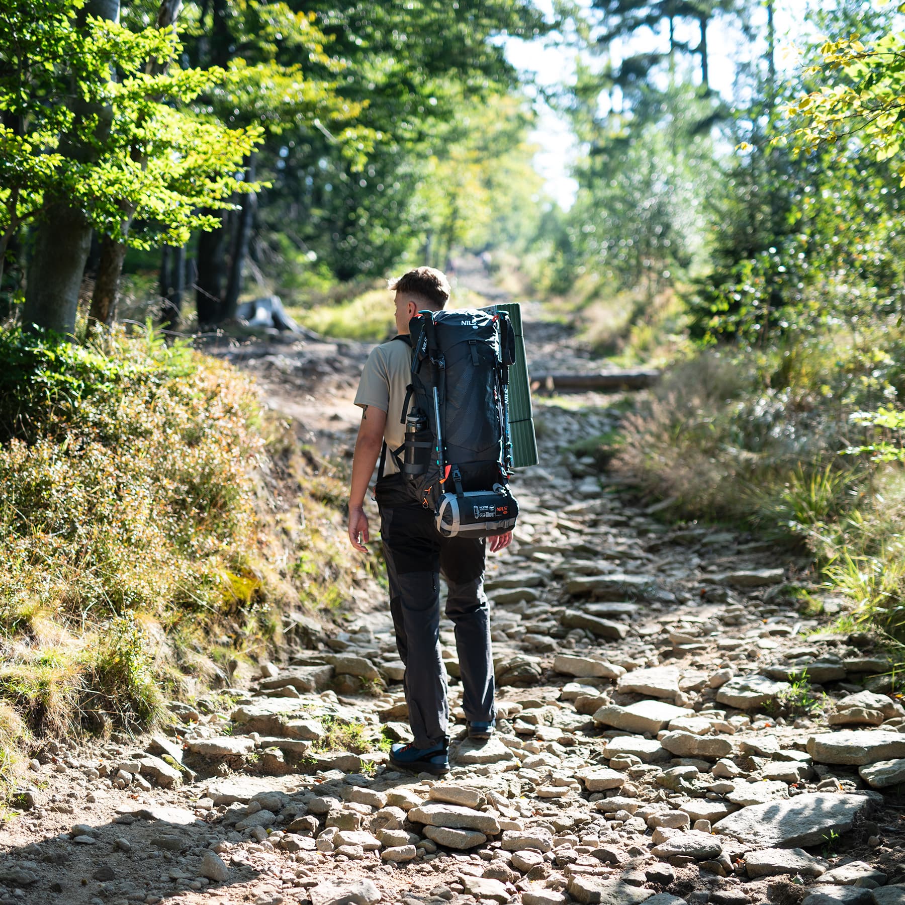 Plecak turystyczny Nils Camp Nordkapp 65L czarny 4