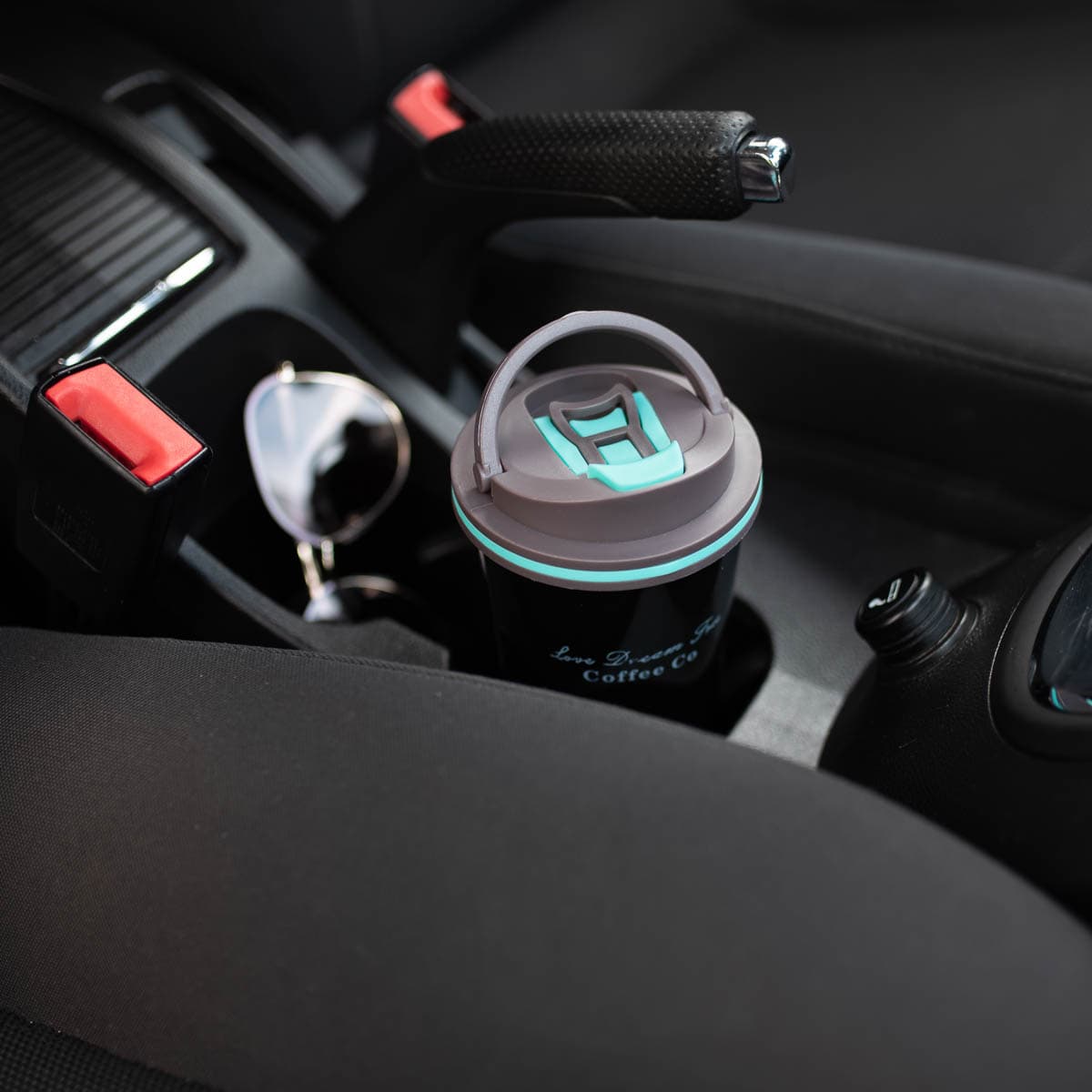 Czarny kubek termiczny Nils Camp 500 ml 4