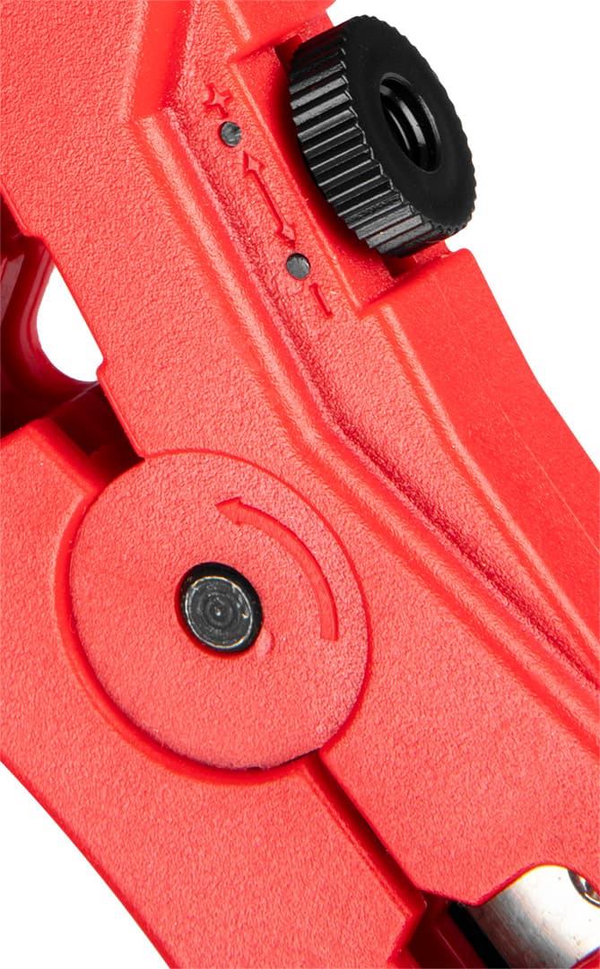 Ściągacz izolacji do przewodów koncentrycznych 125 mm 8