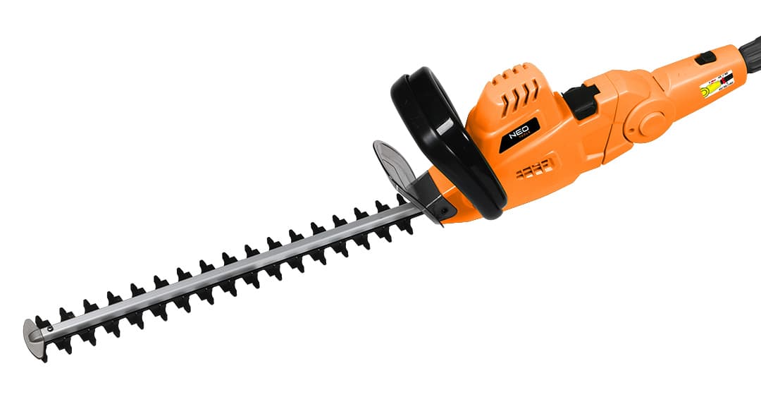 Urządzenie ogrodowe 2w1 z wysięgnikiem: pilarka łańcuchowa 750W i nożyce do żywopłotu 550W 8