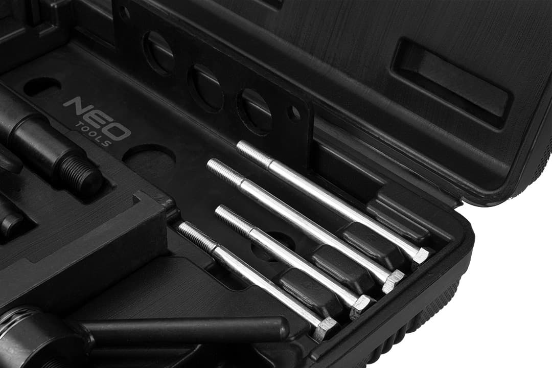 Zestaw do ustawiania wałków rozrządu w silnikach benzynowych Volvo 9