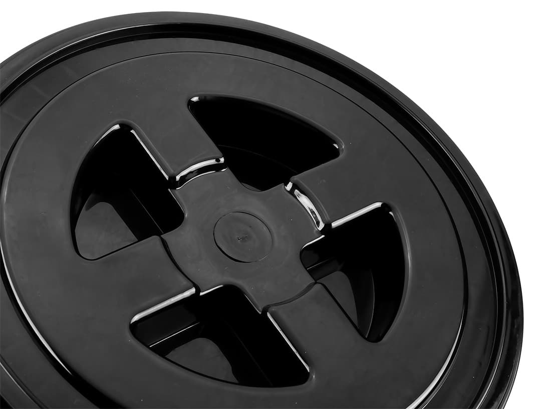 Wiadro z separatorem osadu i zakręcanym wiekiem 20 litrów 5