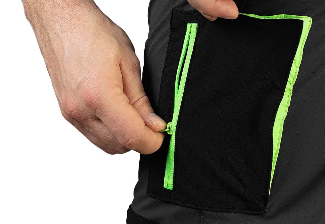 Czarne krótkie spodenki PREMIUM 4 way stretch rozmiar XL 4