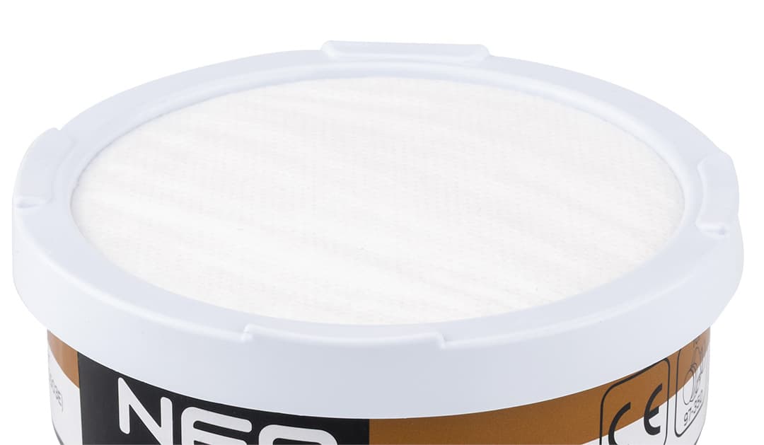 Pochłaniacz chroniący przed gazami i parami organicznymi oraz pyłami 6