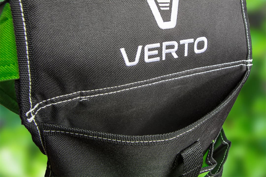 Pas ogrodowy z sześcioma kieszeniami i regulowanym obwodem 7