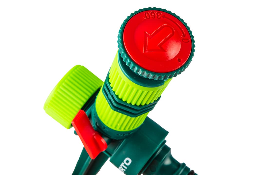 Regulowany zraszacz ogrodowy kąt podlewania 0° - 360° zasięg 78 m2 7