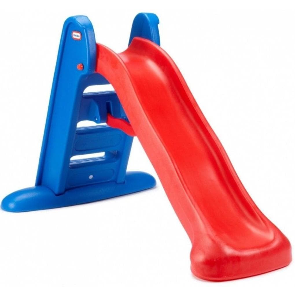Duża czerwona zjeżdżalnia ogrodowa dla dzieci
