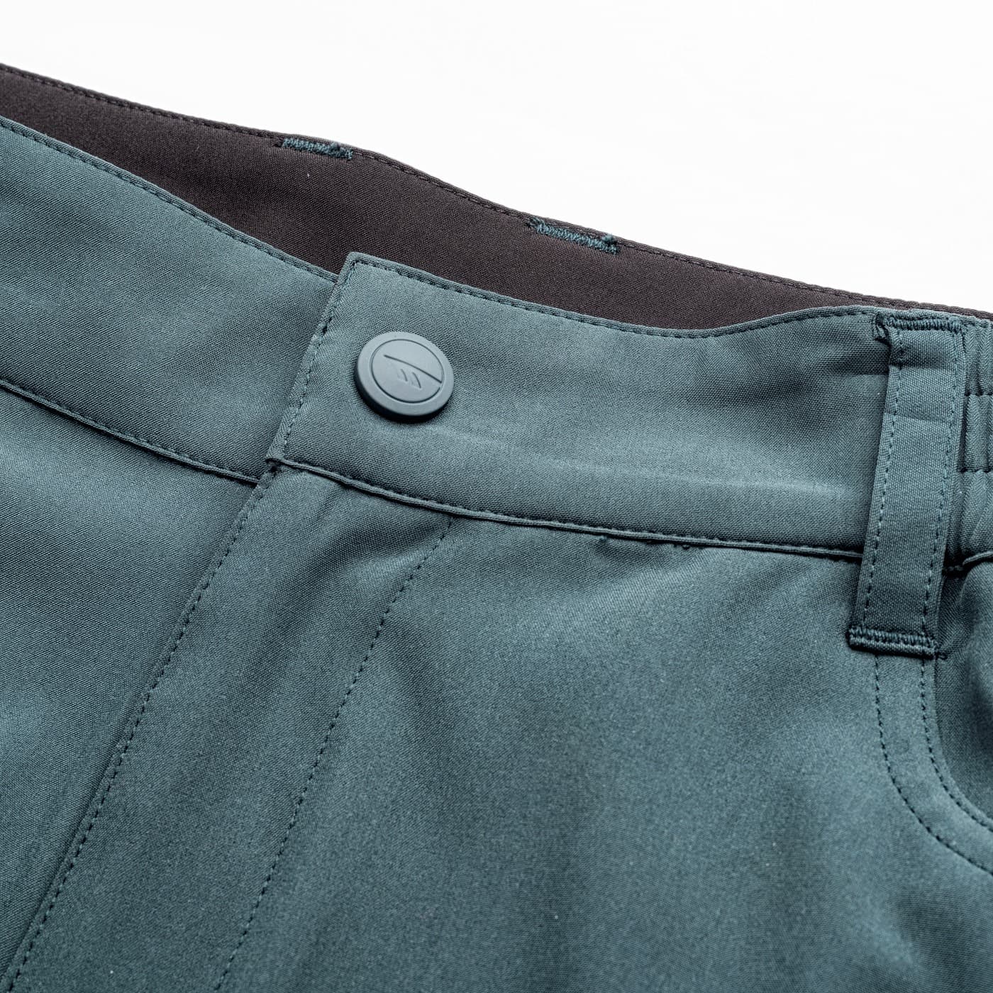 Dziecięce spodenki sportowe AMILO 1/2 JRB