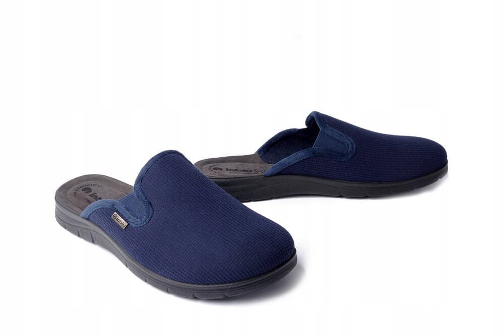 Kapcie męskie w kolorze granatowym rozmiar 42/43