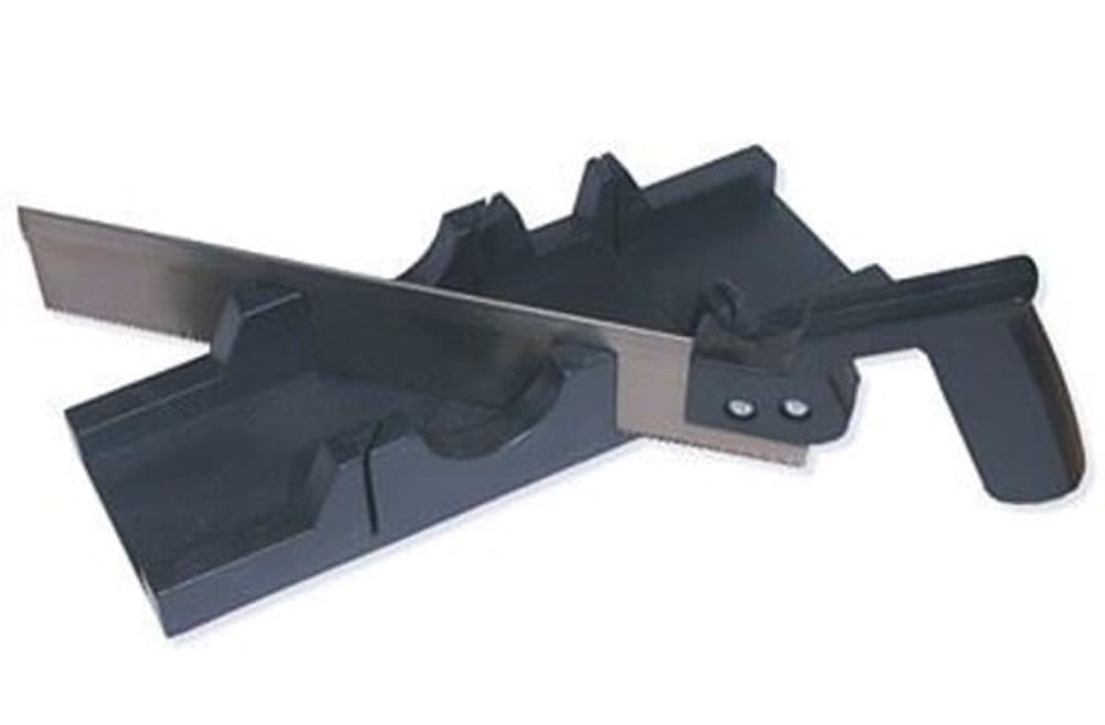 Piła ręczna z korytkami do cięcia pod kątem 300 mm