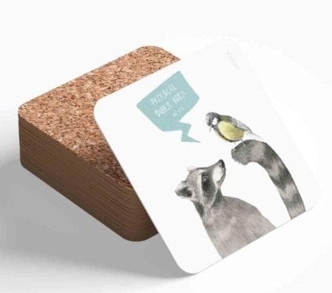 Podstawka korkowa pod kubek z sentencją Przyjaciel dobrze radzi