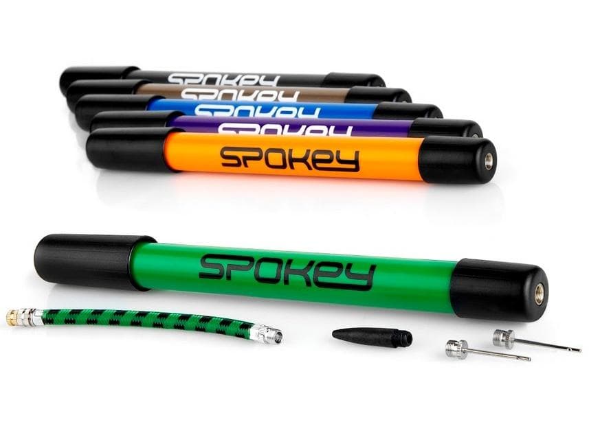 Ręczna pompka do piłek materacy z wężykiem i końcówkami