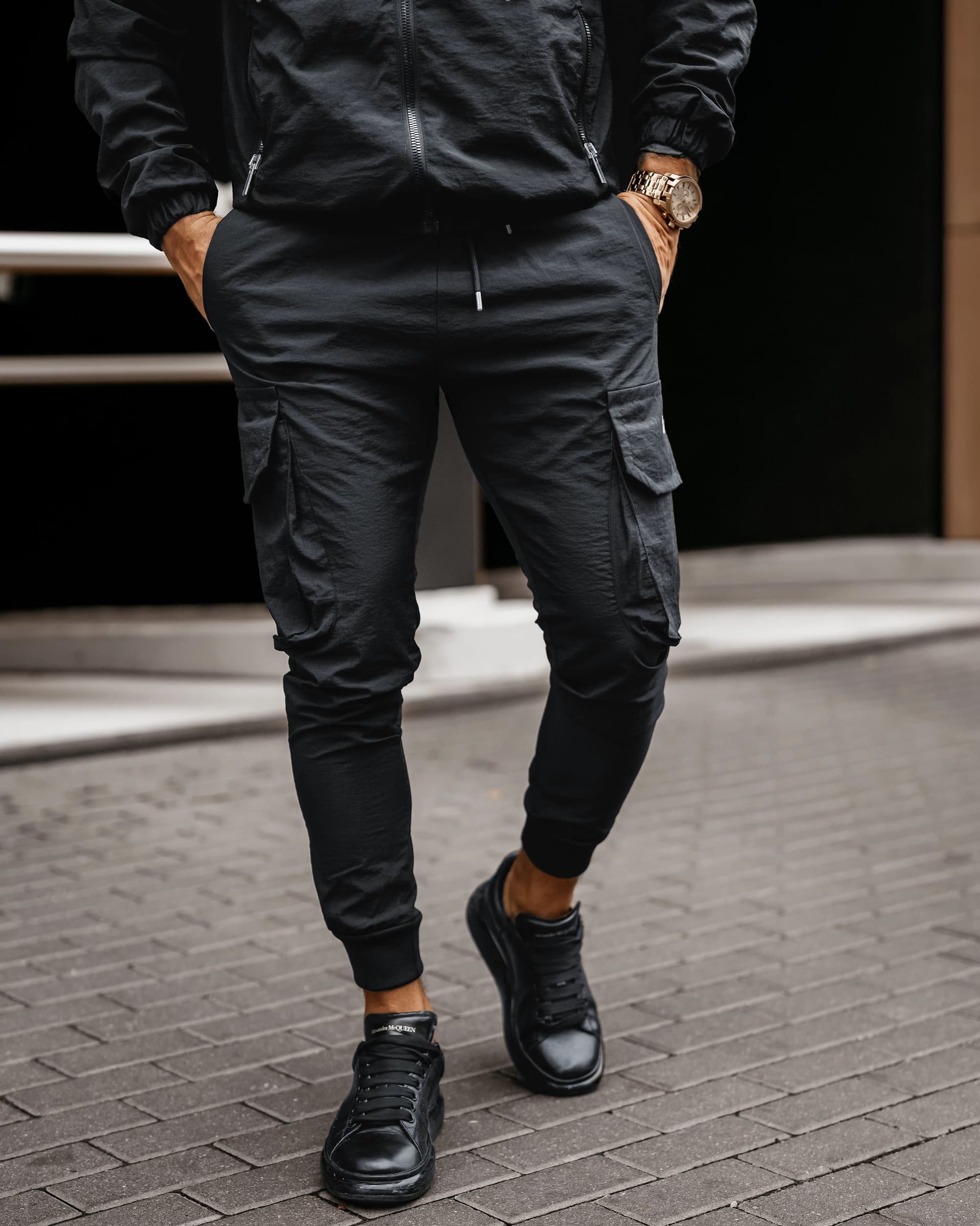 Spodnie męskie Deravic - komfort i styl na co dzień