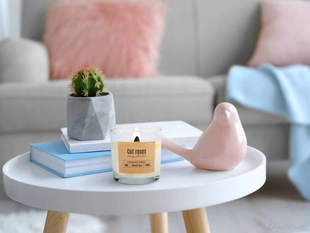 Świeca zapachowa w szklanym słoiku Dr. Knot Czerwone Róże